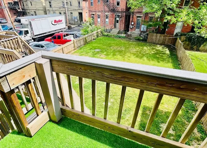 Сasa de vacaciones Jungle Gem By Jungle House Private Parking Reviews Downtown & Short North Walk To High Street Near Osu Convention Center & Nationwide Arena