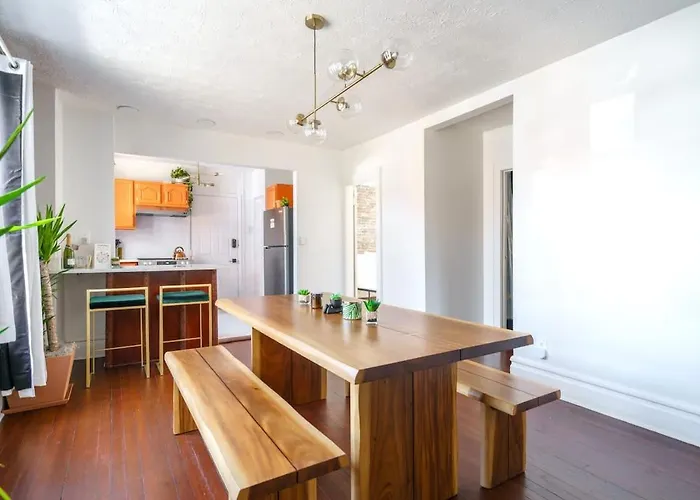 Jungle Gem By Jungle House Private Parking Reviews Downtown & Short North Walk To High Street Near Osu Convention Center & Nationwide Arena * Columbus