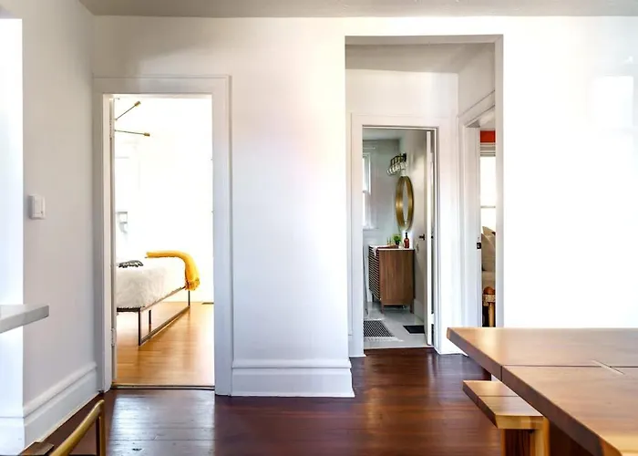 Jungle Gem By Jungle House Private Parking Reviews Downtown & Short North Walk To High Street Near Osu Convention Center & Nationwide Arena Columbus