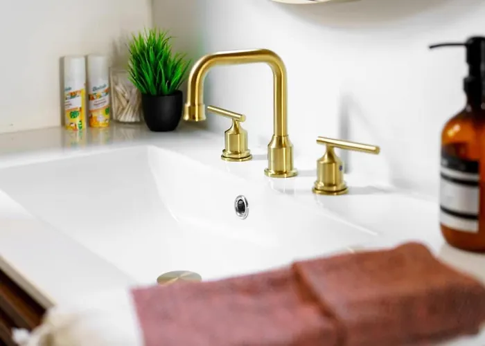 Jungle Gem By Jungle House Private Parking Reviews Downtown & Short North Walk To High Street Near Osu Convention Center & Nationwide Arena Сasa de vacaciones *