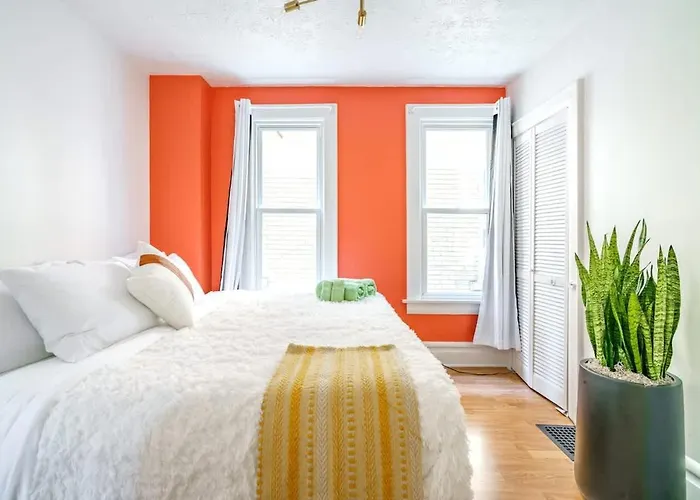 Jungle Gem By Jungle House Private Parking Reviews Downtown & Short North Walk To High Street Near Osu Convention Center & Nationwide Arena Сasa de vacaciones *